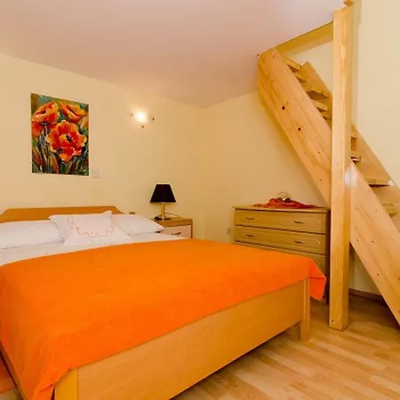 Family Paula 아파트