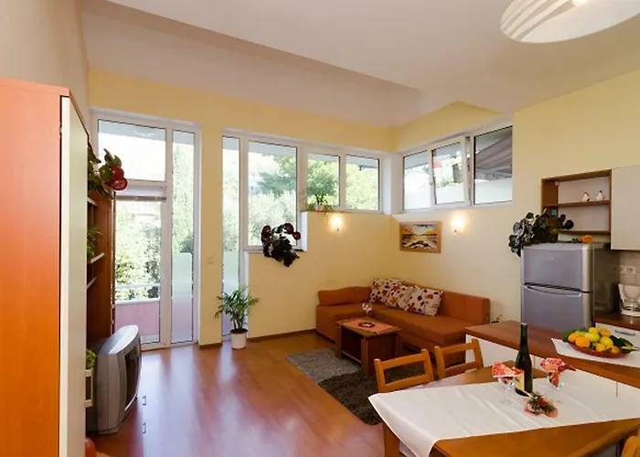 Family Apartment Maris